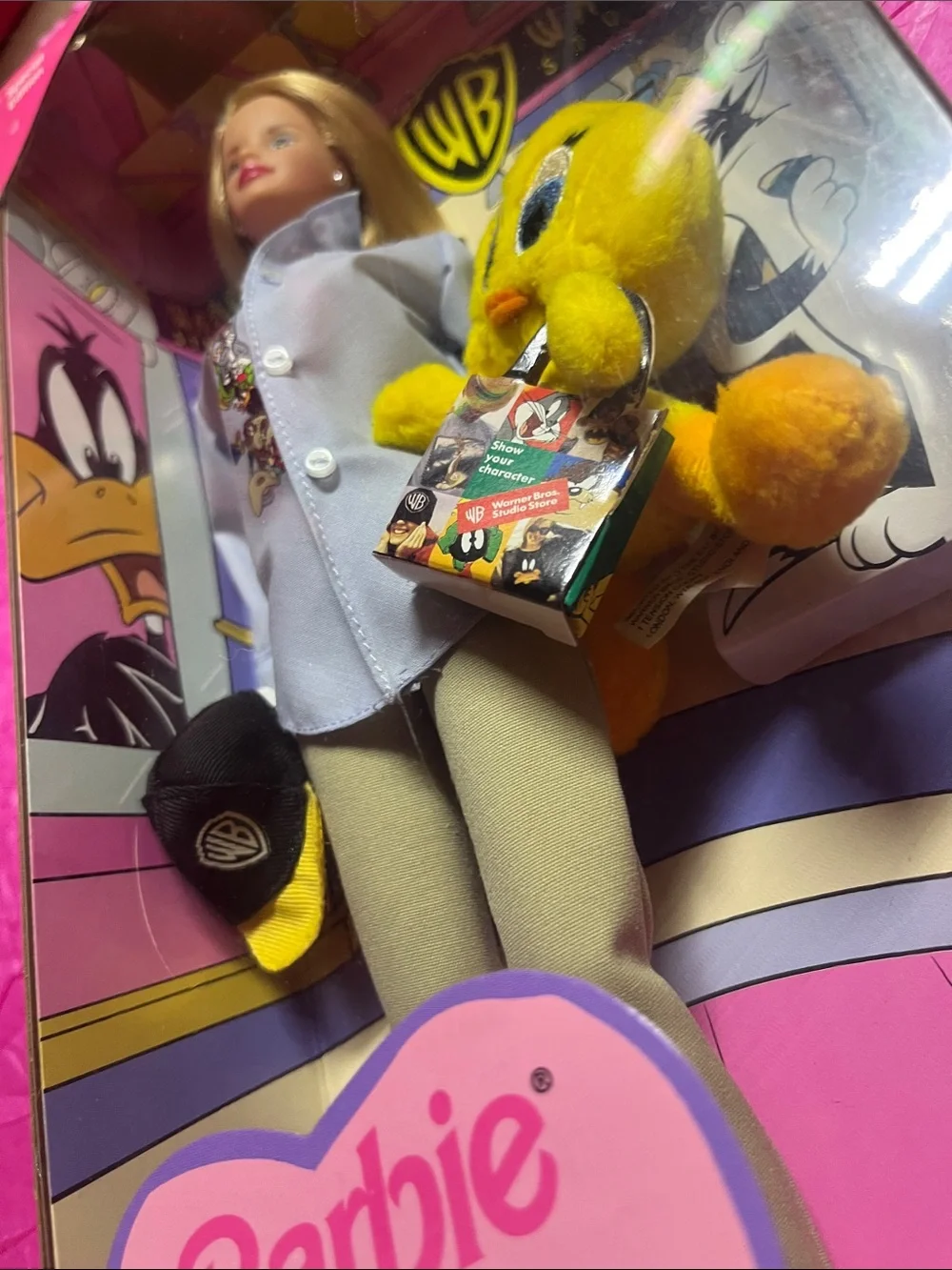 1998 Special Edition Barbie Loves Tweety Doll Warner Bros. (Model 21632) NRFB